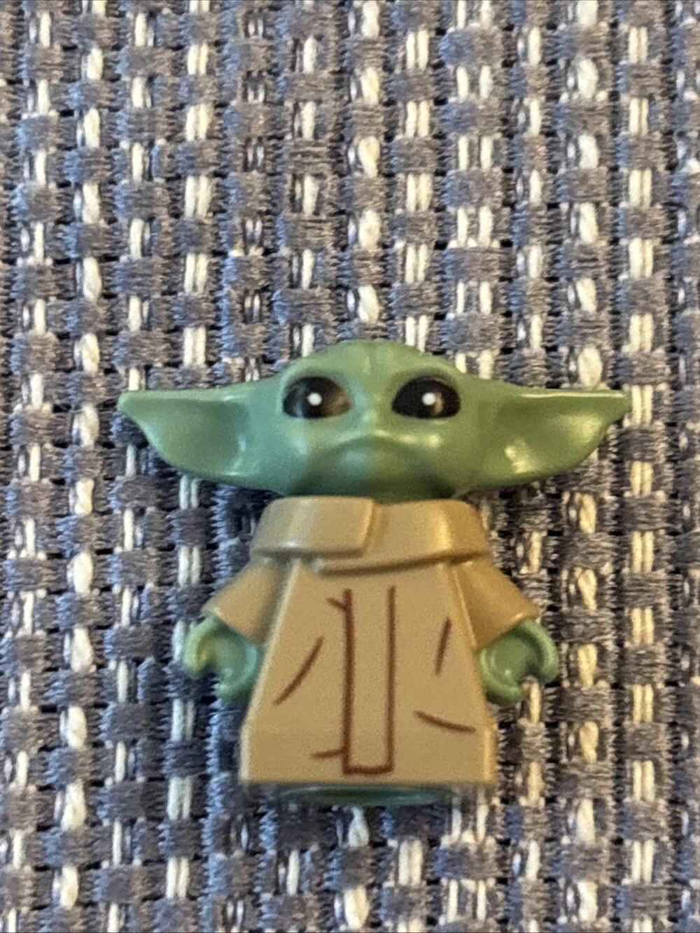 Lego Star Wars Baby Yoda Minifigure #sw1520 Din Grogu The Child Set #75444 New